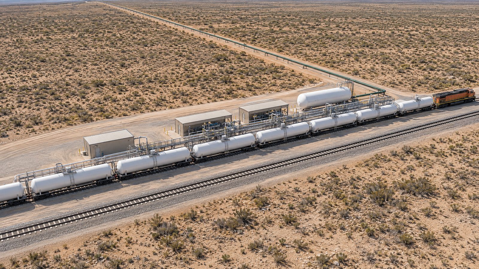 Railhead for liquid carbon dioxide